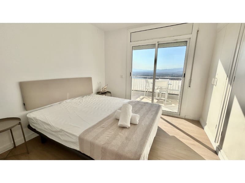 3 sypialnia Willa na sprzedaż w Roses z garażem - 599 000 € (Ref: 9175123)