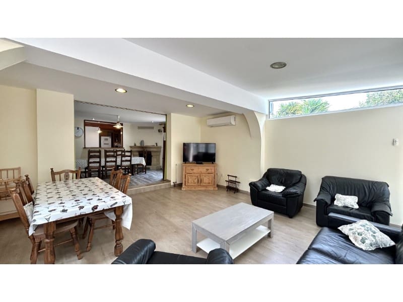 4 chambre Villa/Maison à vendre à Empuriabrava avec garage - 445 000 € (Ref: 9175124)