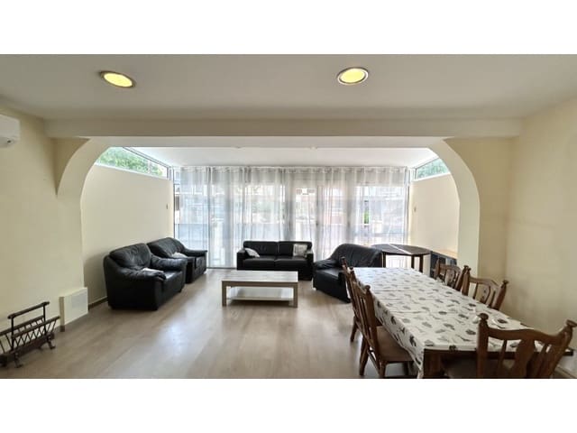 4 makuuhuone Huvila myytävänä paikassa Empuriabrava, Castelló d'Empúries mukana 
autotalli - 445 000 € (Ref: 9175124)