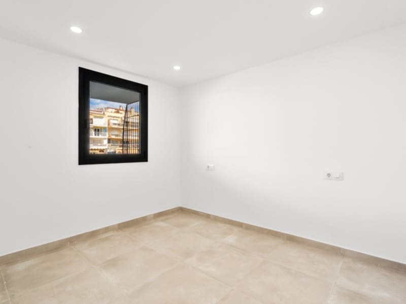 4 soveværelse Byhus til salg i Empuriabrava - € 639.000 (Ref: 9176648)