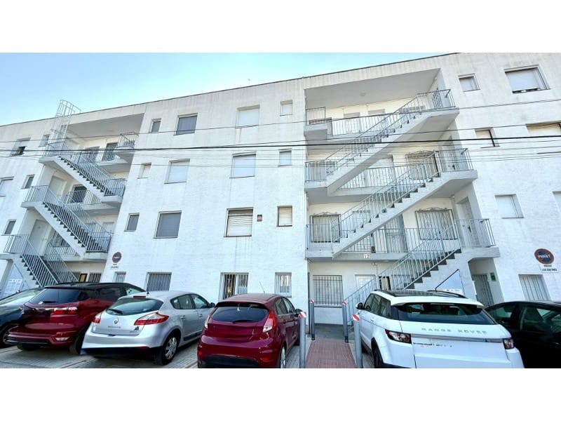 1 sovrum Lägenhet till salu i Empuriabrava - 159 000 € (Ref: 9248333)