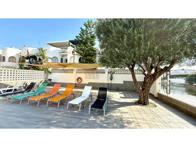 1 sovrum Lägenhet till salu i Empuriabrava - 159 000 € (Ref: 9248333)