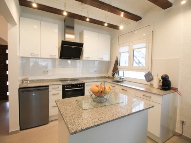 3 sypialnia Willa na sprzedaż w Empuriabrava, Castelló d'Empúries - 695 000 € (Ref: 9282423)