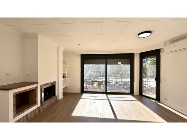 4 chambre Appartement à vendre à Roses avec garage - 259 000 € (Ref: 9285068)