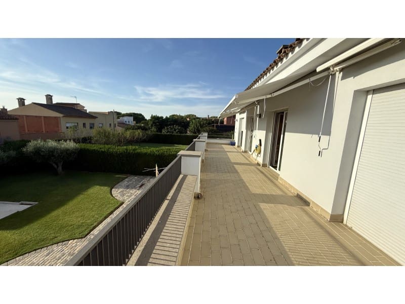 5 soverom Villa til salgs i Castello d'Empuries med garasje - € 850 000 (Ref: 9287560)