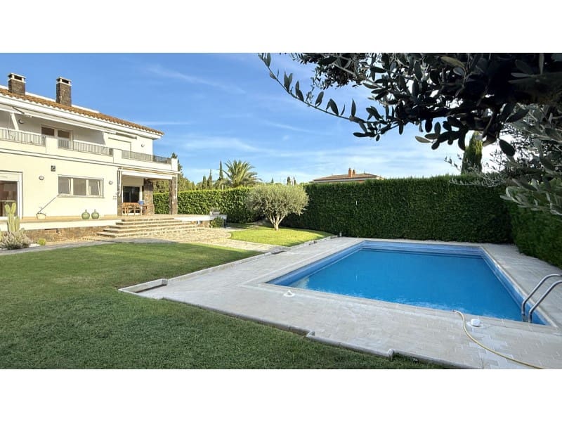 5 soverom Villa til salgs i Castello d'Empuries med garasje - € 850 000 (Ref: 9287560)