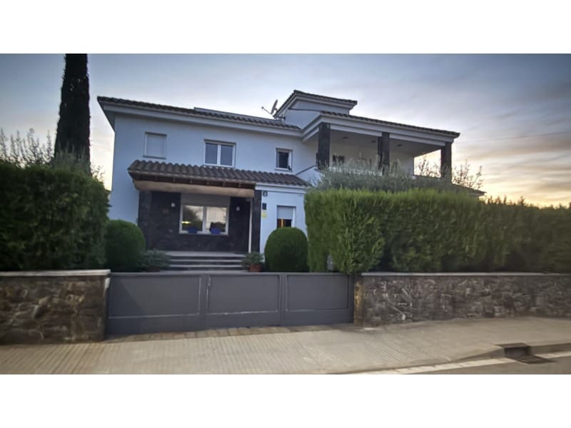 5 soverom Villa til salgs i Castello d'Empuries med garasje - € 850 000 (Ref: 9287560)