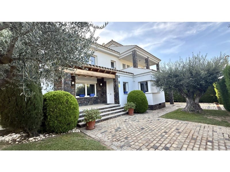 5 soverom Villa til salgs i Castello d'Empuries med garasje - € 850 000 (Ref: 9287560)