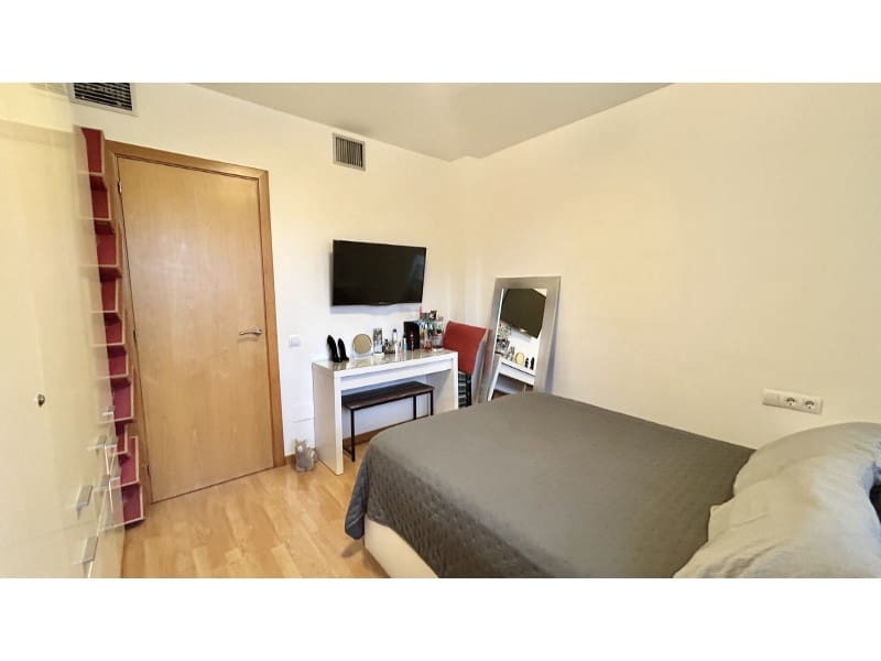 2 soveværelse Lejlighed til salg i Empuriabrava med garage - € 189.000 (Ref: 9310742)