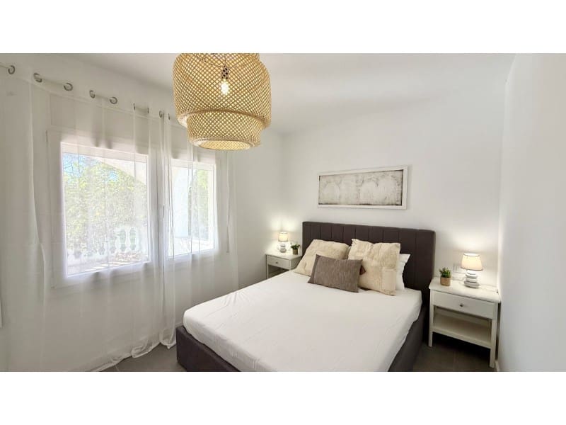 2 Zimmer Apartment zu verkaufen in Empuriabrava - 320.000 € (Ref: 9404632)