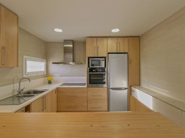 3 soverom Villa til salgs i El Mas Fumats, Roses - € 450 000 (Ref: 9404633)