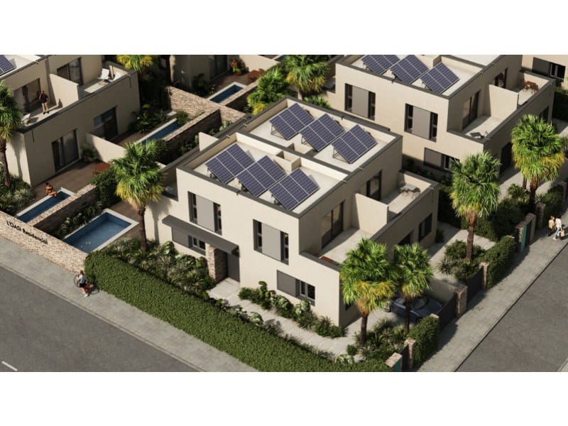 3 slaapkamer Halfvrijstaande villa te koop in Empuriabrava met garage - € 399.000 (Ref: 9406438)
