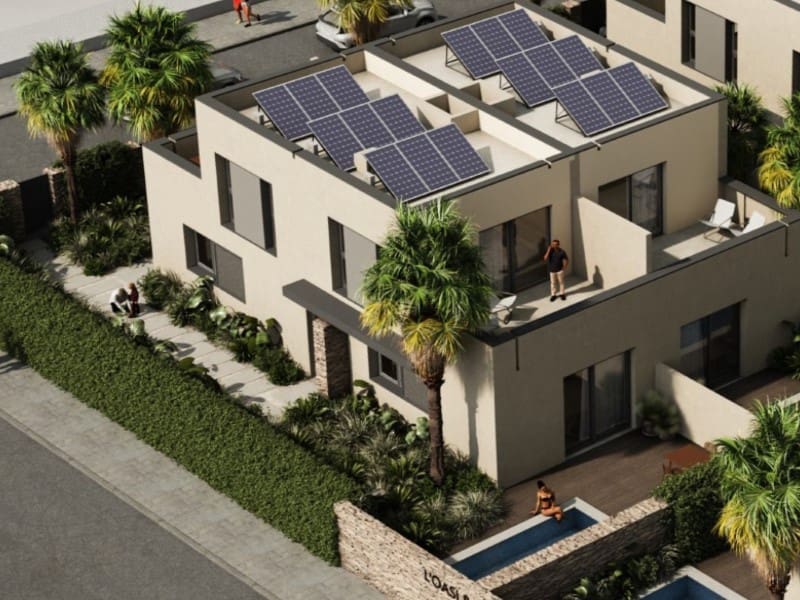 3 slaapkamer Halfvrijstaande villa te koop in Empuriabrava met garage - € 399.000 (Ref: 9406438)