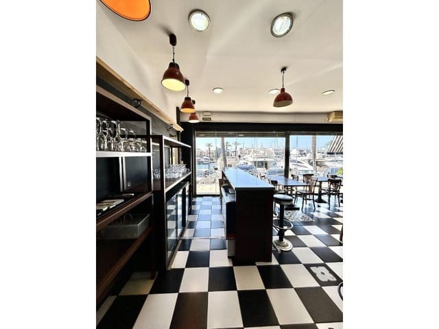 Comercial para venda em Empuriabrava, Castelló d'Empúries - 315 000 € (Ref: 9434774)