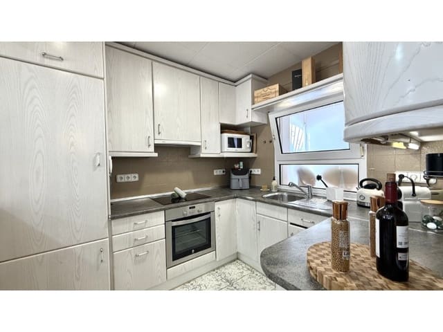 3 chambre Villa/Maison à vendre à Empuriabrava, Castelló d'Empúries avec garage - 1 390 000 € (Ref: 9456216)