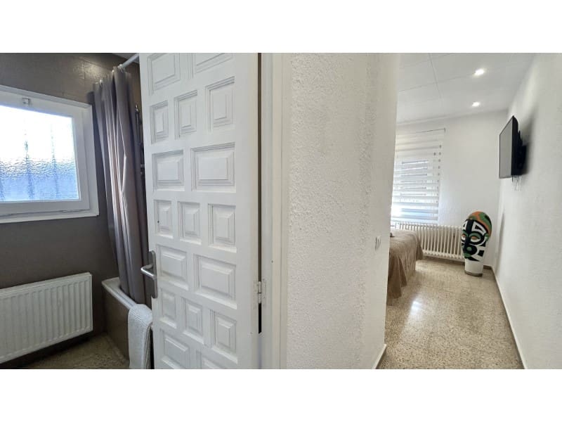 3 chambre Villa/Maison à vendre à Empuriabrava avec garage - 1 390 000 € (Ref: 9456216)