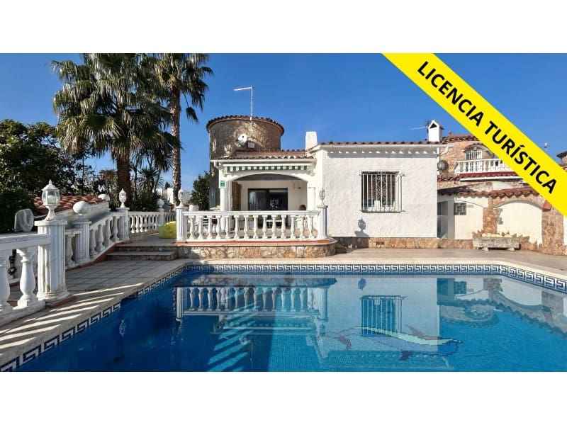 3 chambre Villa/Maison à vendre à Empuriabrava avec garage - 1 390 000 € (Ref: 9456216)