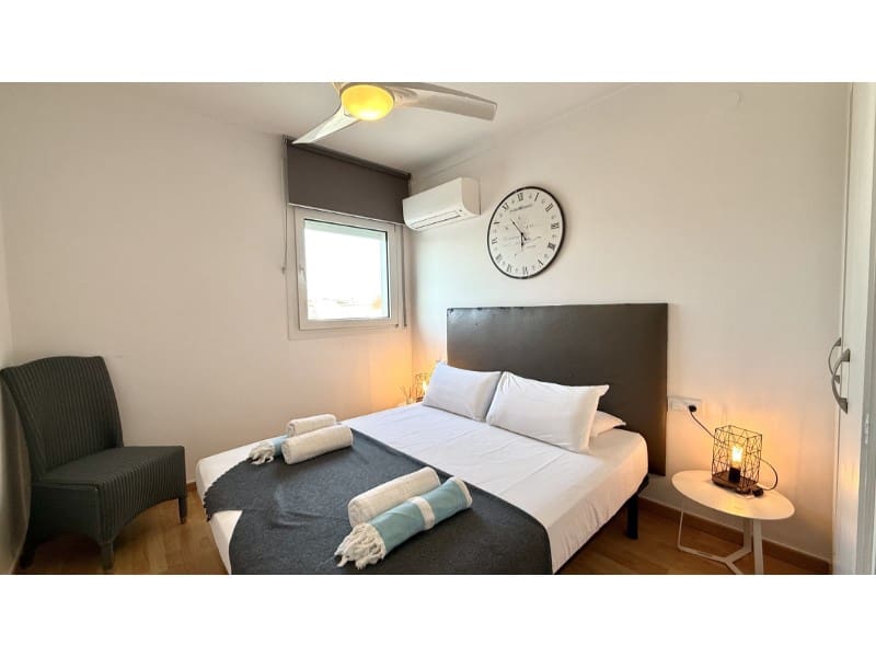 7 slaapkamer Villa te koop in Empuriabrava met garage - € 1.450.000 (Ref: 9462674)