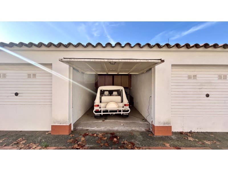 Garagem para venda em Empuriabrava - 38 000 € (Ref: 9470669)