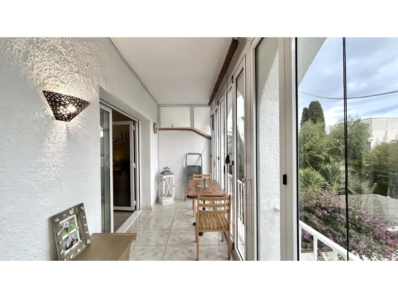 2 sypialnia Apartament na sprzedaż w Empuriabrava z garażem - 270 000 € (Ref: 9499478)