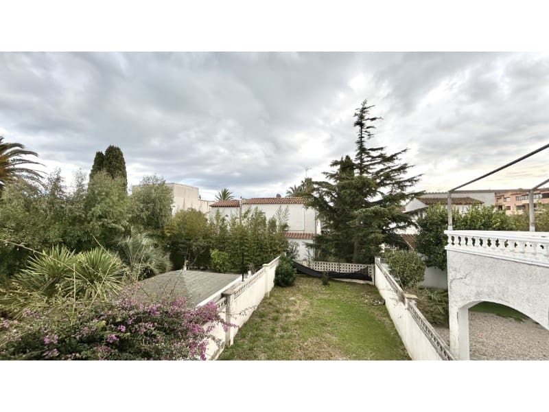 2 sypialnia Apartament na sprzedaż w Empuriabrava z garażem - 270 000 € (Ref: 9499478)