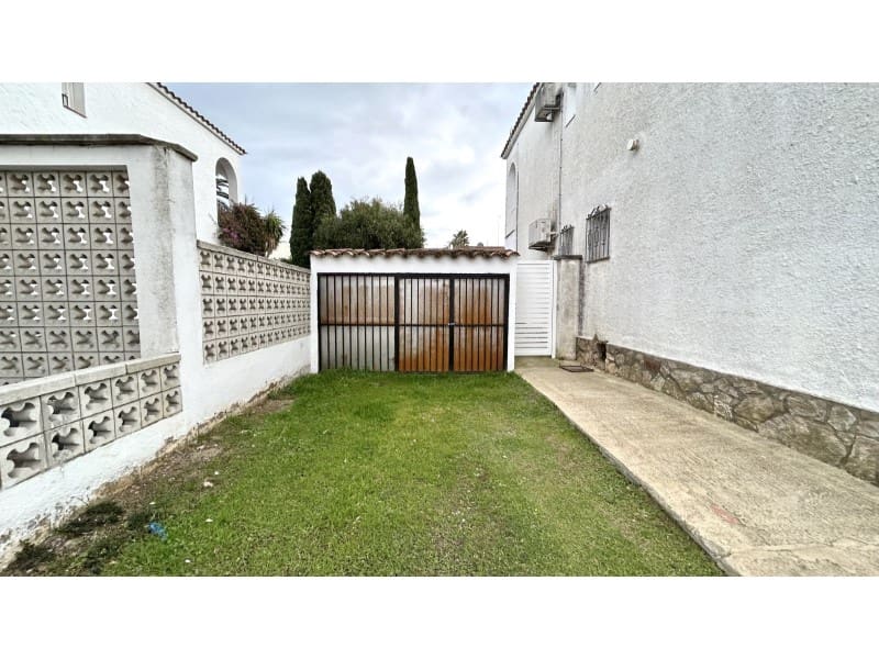 2 sypialnia Apartament na sprzedaż w Empuriabrava z garażem - 270 000 € (Ref: 9499478)