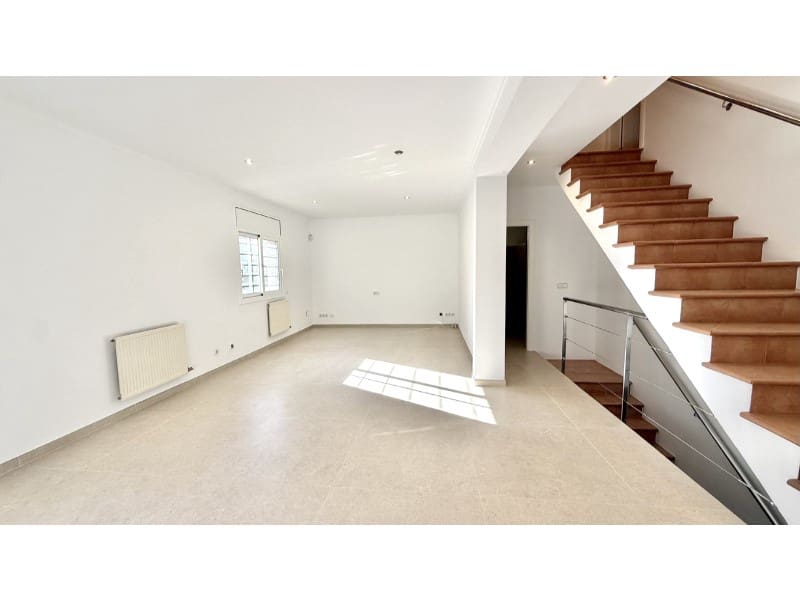 Chalet de 3 habitaciones en Roses en venta - 479.000 € (Ref: 9499479)