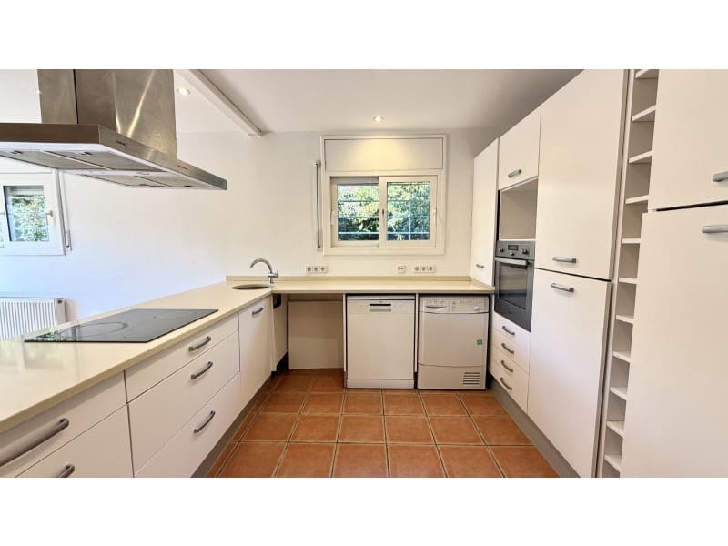 Chalet de 3 habitaciones en Roses en venta - 479.000 € (Ref: 9499479)