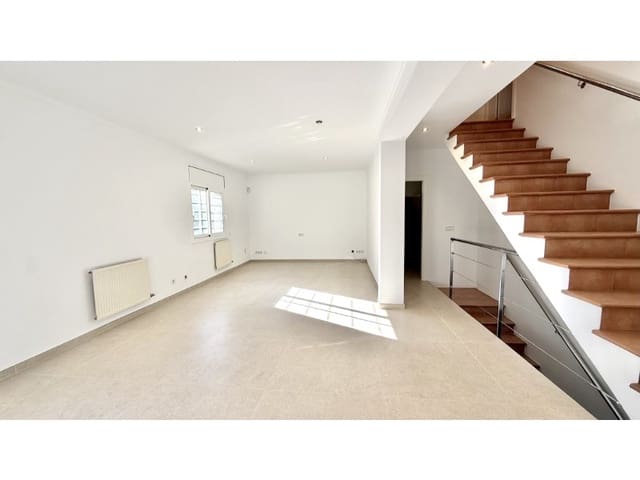 Chalet de 3 habitaciones en El Mas Fumats, Roses en venta - 479.000 € (Ref: 9499479)