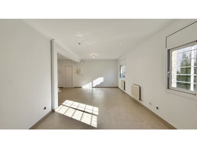 Chalet de 3 habitaciones en El Mas Fumats, Roses en venta - 479.000 € (Ref: 9499479)