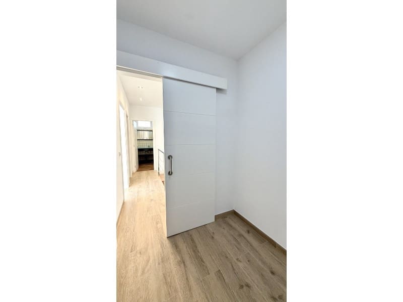 Chalet de 3 habitaciones en Roses en venta - 479.000 € (Ref: 9499479)