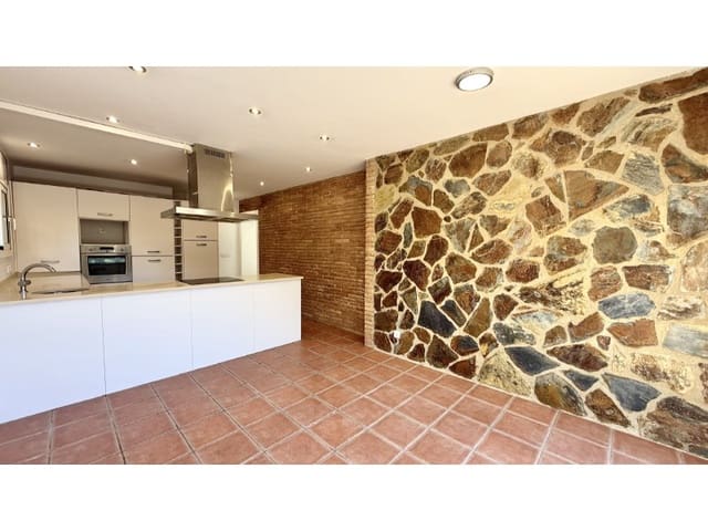 Chalet de 3 habitaciones en El Mas Fumats, Roses en venta - 479.000 € (Ref: 9499479)