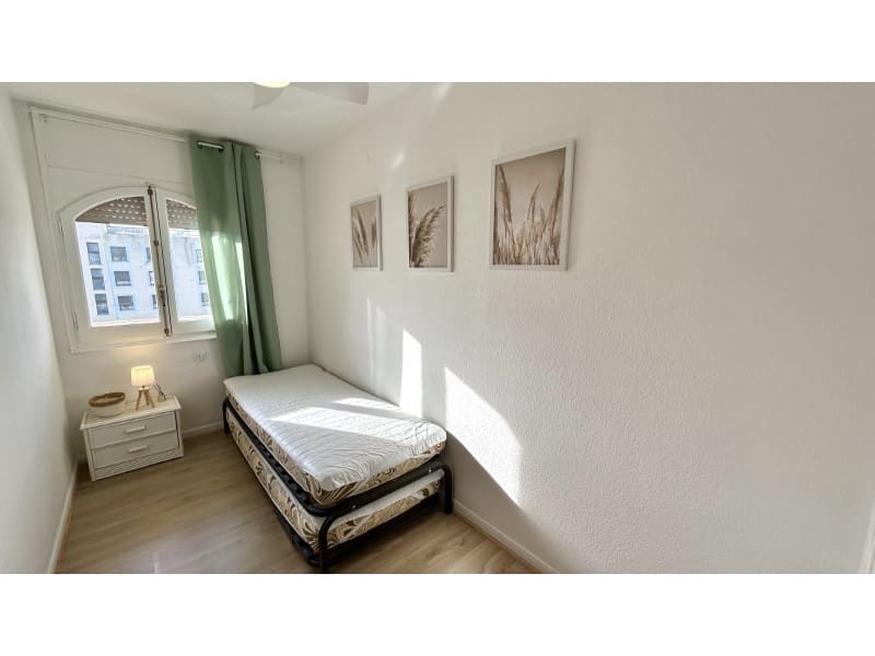 2 soveværelse Lejlighed til salg i Empuriabrava med garage - € 260.000 (Ref: 9541071)