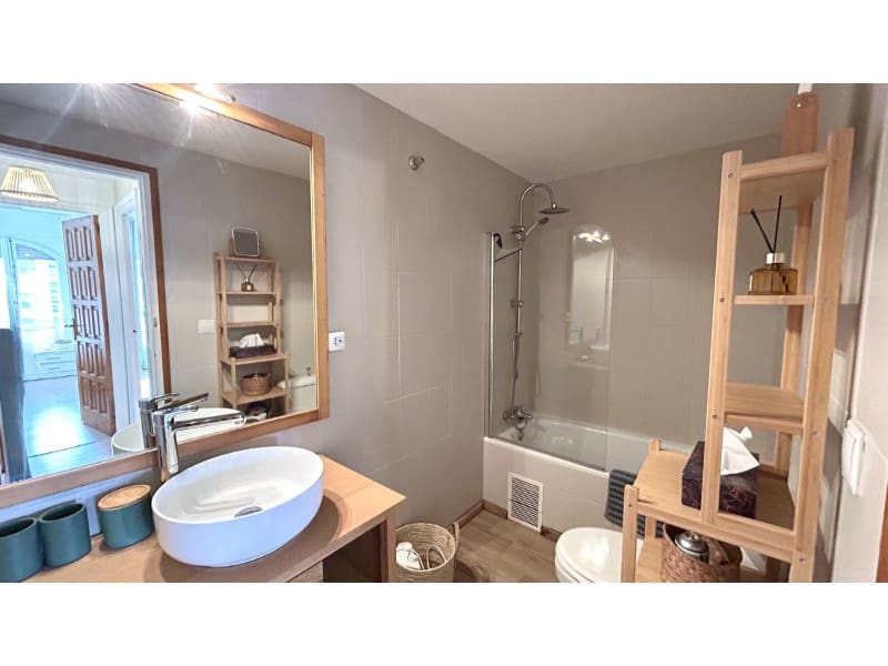 2 soveværelse Lejlighed til salg i Empuriabrava med garage - € 260.000 (Ref: 9541071)