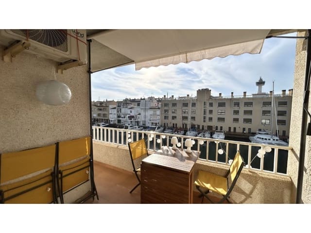 2 soveværelse Lejlighed til salg i Empuriabrava, Castelló d'Empúries med garage - € 260.000 (Ref: 9541071)