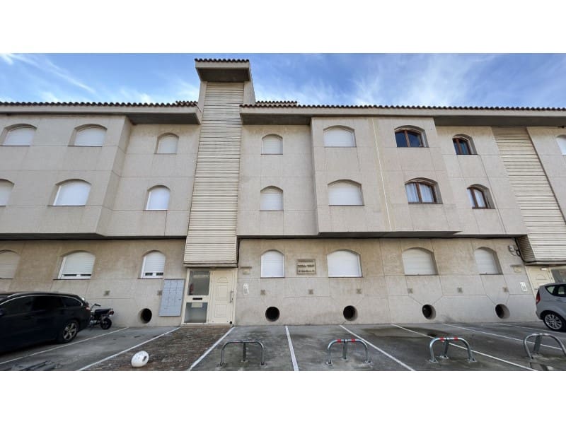 2 soveværelse Lejlighed til salg i Empuriabrava med garage - € 260.000 (Ref: 9541071)