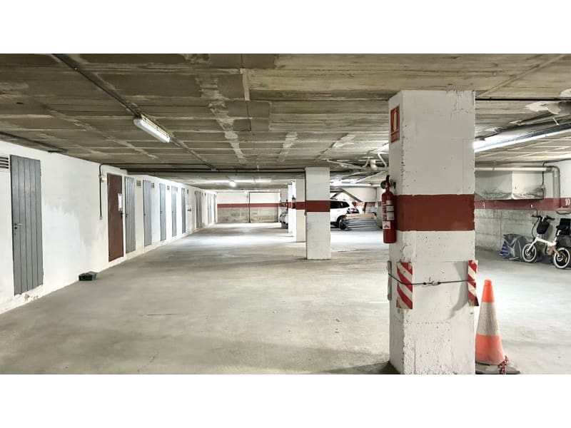 2 soveværelse Lejlighed til salg i Empuriabrava med garage - € 260.000 (Ref: 9541071)