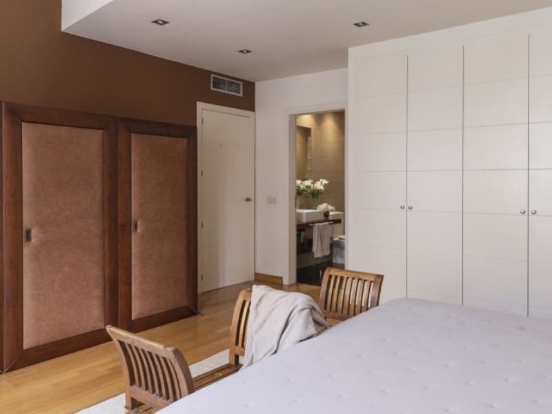 4 bedroom Apartment for sale in Figueres with garage - € 450,000 (Ref: 9543365)