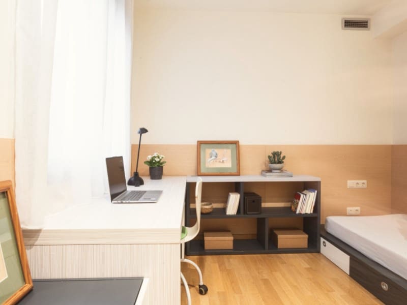 4 bedroom Apartment for sale in Figueres with garage - € 450,000 (Ref: 9543365)