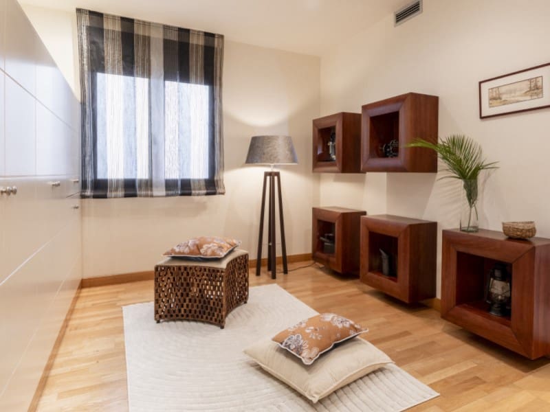 4 bedroom Apartment for sale in Figueres with garage - € 450,000 (Ref: 9543365)