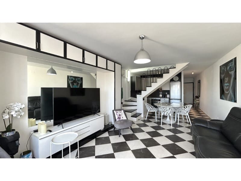 3 soverom Villa til salgs i Empuriabrava - € 595 000 (Ref: 9543560)