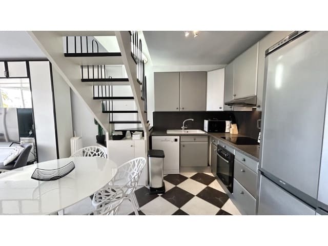 3 soverom Villa til salgs i Empuriabrava, Castelló d'Empúries - € 595 000 (Ref: 9543560)