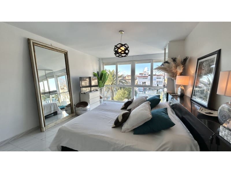 3 soverom Villa til salgs i Empuriabrava - € 595 000 (Ref: 9543560)