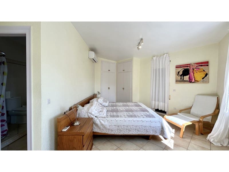 3 sovrum Villa till salu i Empuriabrava - 535 000 € (Ref: 9651716)