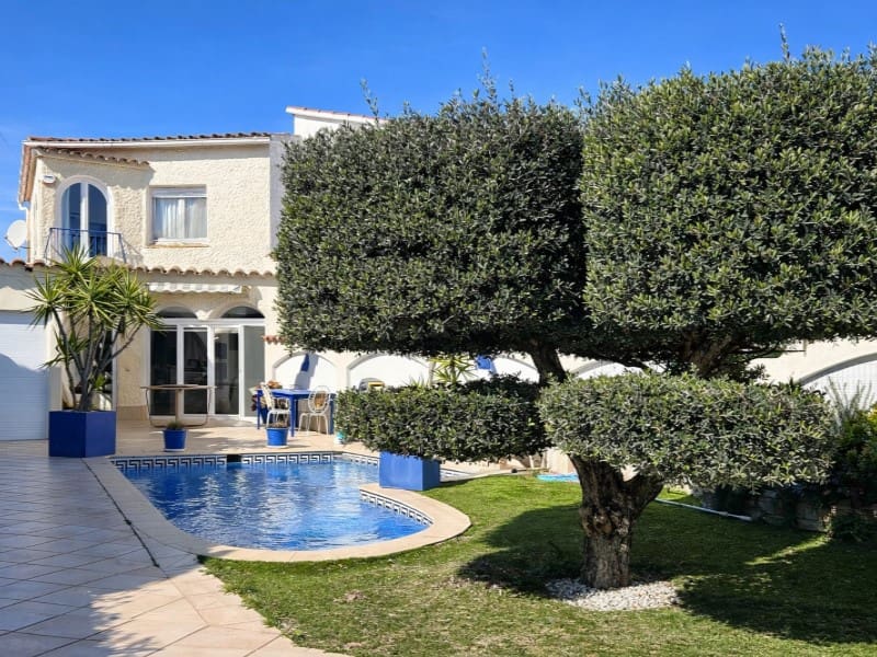 3 sovrum Villa till salu i Empuriabrava - 535 000 € (Ref: 9651716)