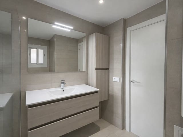 Apartamento de 1 habitación en Roses en venta con garaje - 236.000 € (Ref: 9714744)