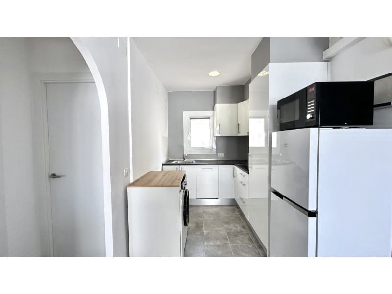 Apartamento de 2 habitaciones en Empuriabrava en venta - 205.000 € (Ref: 9714745)