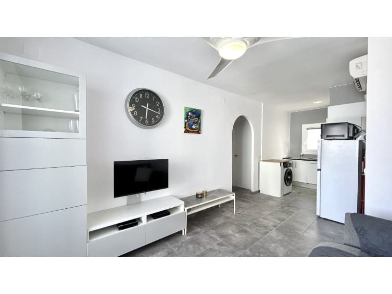 Apartamento de 2 habitaciones en Empuriabrava en venta - 205.000 € (Ref: 9714745)