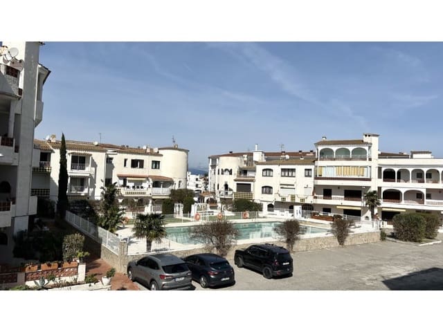 2 makuuhuone Huoneisto myytävänä paikassa Empuriabrava, Castelló d'Empúries - 205 000 € (Ref: 9714745)
