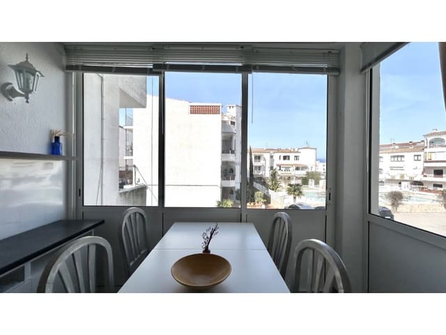 2 makuuhuone Huoneisto myytävänä paikassa Empuriabrava, Castelló d'Empúries - 205 000 € (Ref: 9714745)